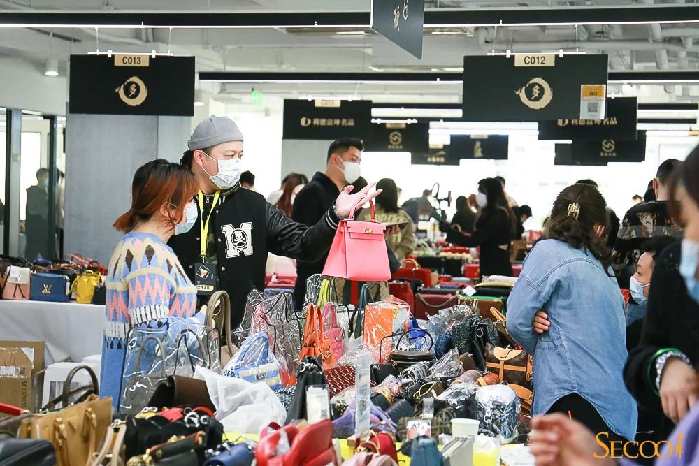 为啥有人愿意花70万在直播间买爱马仕？寺库如何解构奢侈品直播
