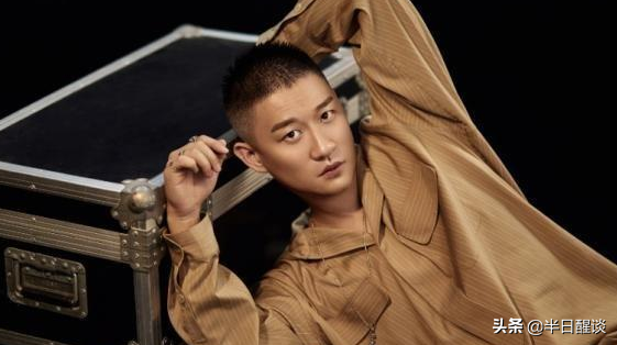 曹云金在街头摆摊卖羊肉串！离开郭德纲之后他