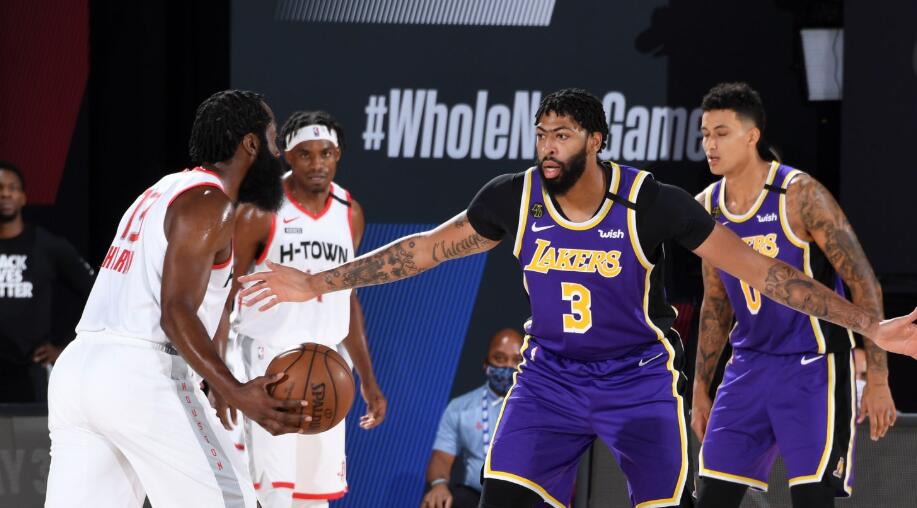 1米98中鋒太能搶，湖人內線優勢成擺設，火箭關鍵數據全面佔優