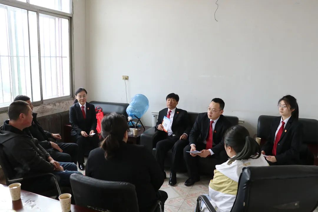 辉南县人民法院“我为群众办实事”纪实