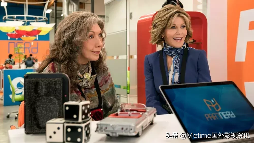 netflix高口碑喜剧《同妻俱乐部》获订第6季