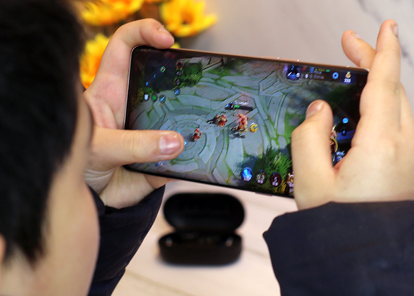 王者荣耀跑满90帧，Reno5 Pro+带来畅爽新体验