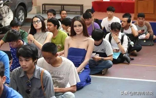 比电影还要精彩的泰国征兵现场
