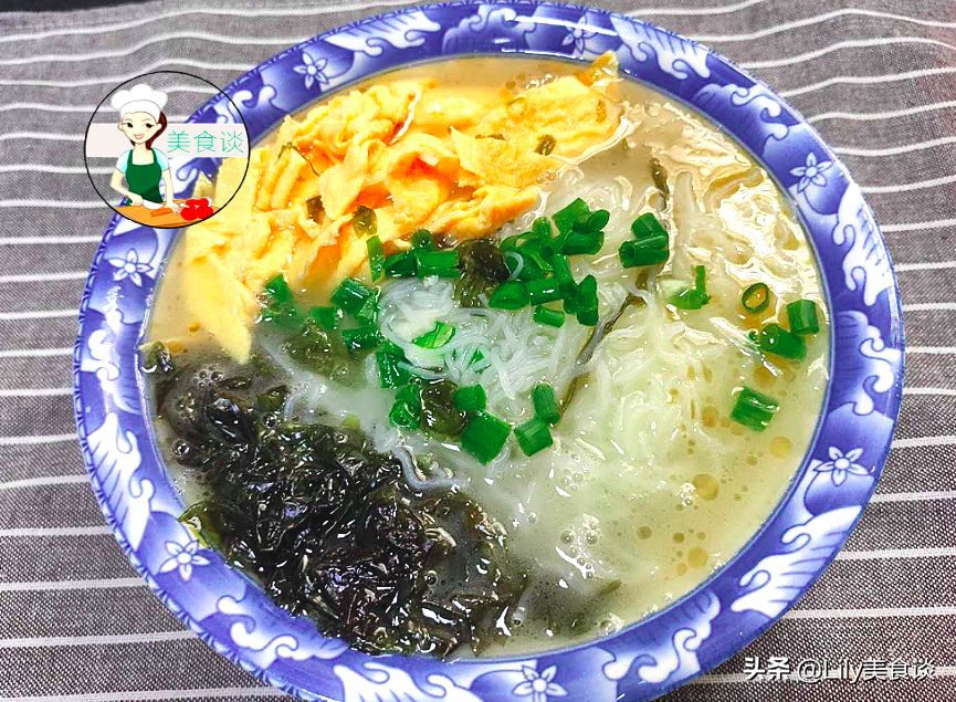 开学啦，早餐儿子最馋这碗粉，5分钟搞定，简单省事，我最乐意做