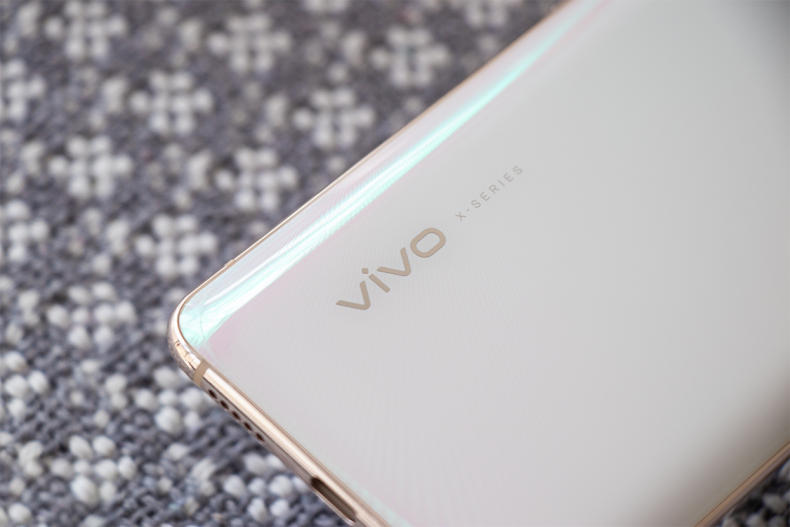 vivo X30来啦，16日60倍调焦