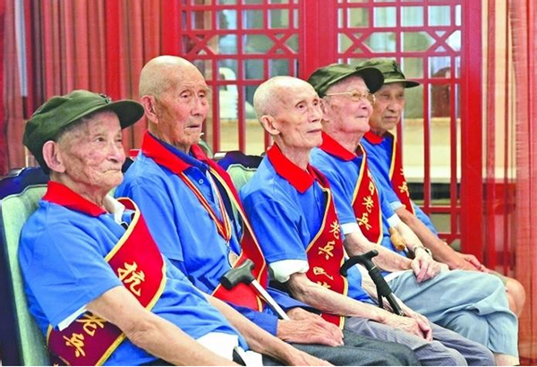 抗戰(zhàn)英雄羅見淵：身中22槍幸存，解放后生活窘困，96歲仍健在