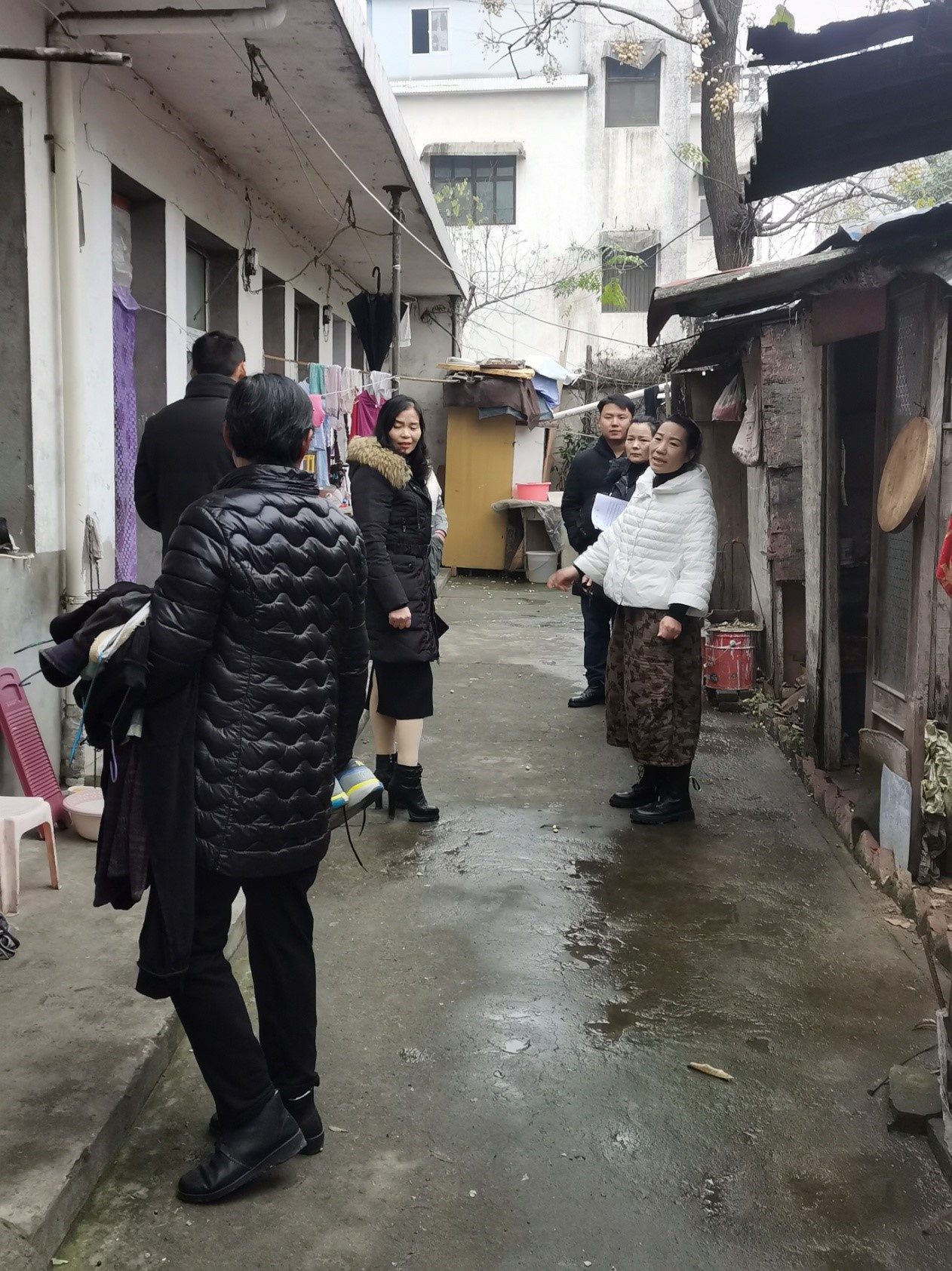 河南固始社区开展燃煤散烧综合治理和烟花爆竹禁燃禁放宣传活动