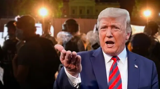 33城集体暴动，疫情带来经济衰退，种族问题成压