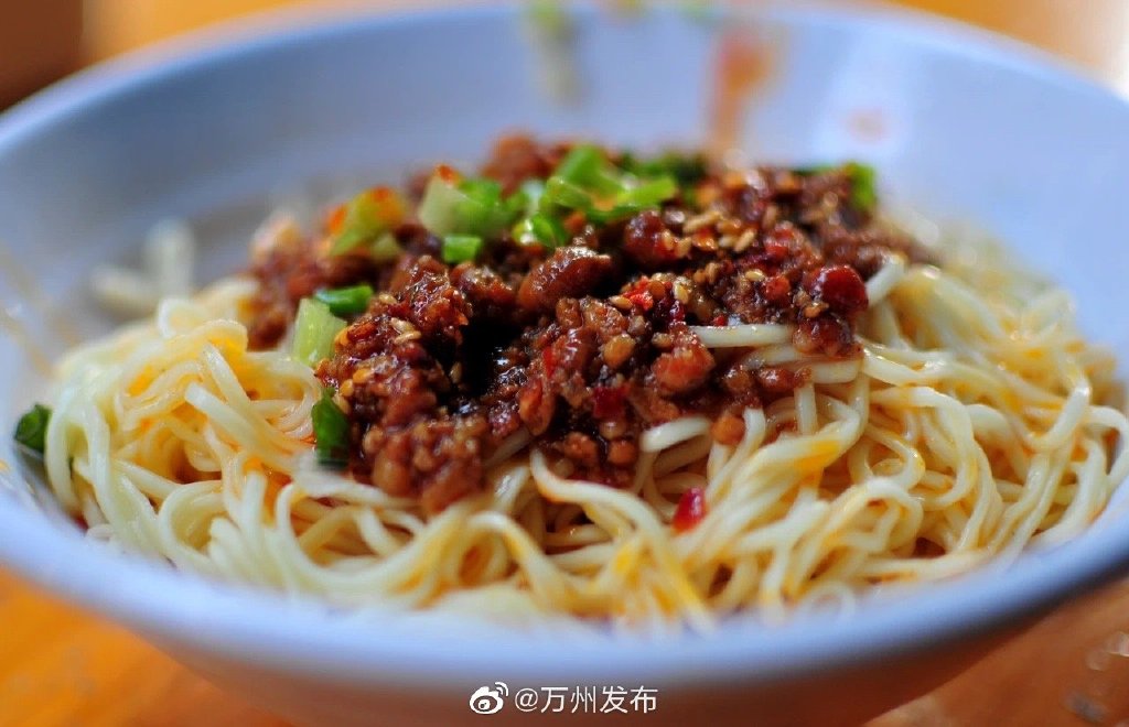 渝万高铁开通4周年，带动沿线发展，也让重庆人更了解万州