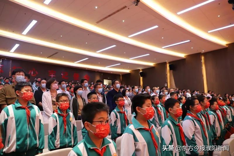 濮陽市開德小學怎么樣?進市委黨校欣賞音樂黨課(圖2)