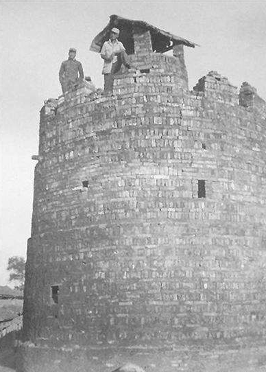 汉奸也会摆鸿门宴？民间武术高手请我军吃饭，