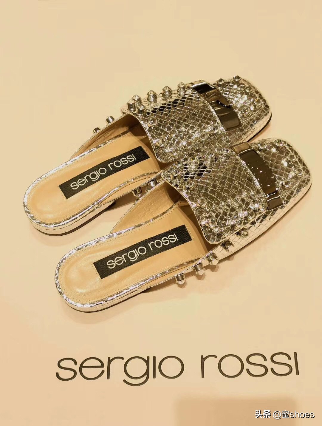 ʽƽЬSergio Rossi30+Ů˵ĳ