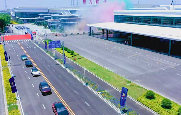 距离量产不远？恒驰五款新车启动高温测试