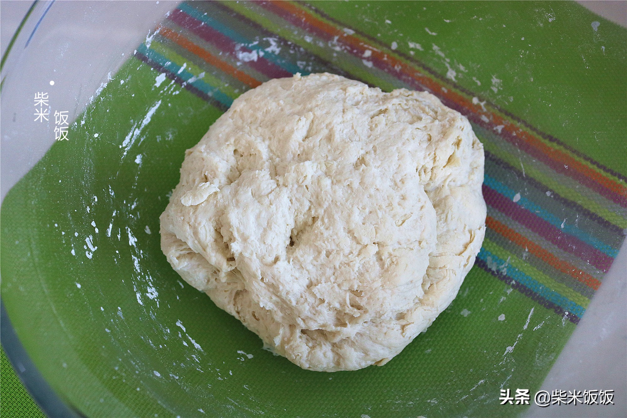 普通麵粉炸油條，不用泡打粉，又香又酥，比買的好吃