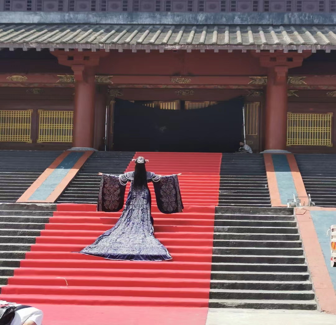 网剧《丑女医妃2》象山开机，六剧连拍引领市场收视狂潮