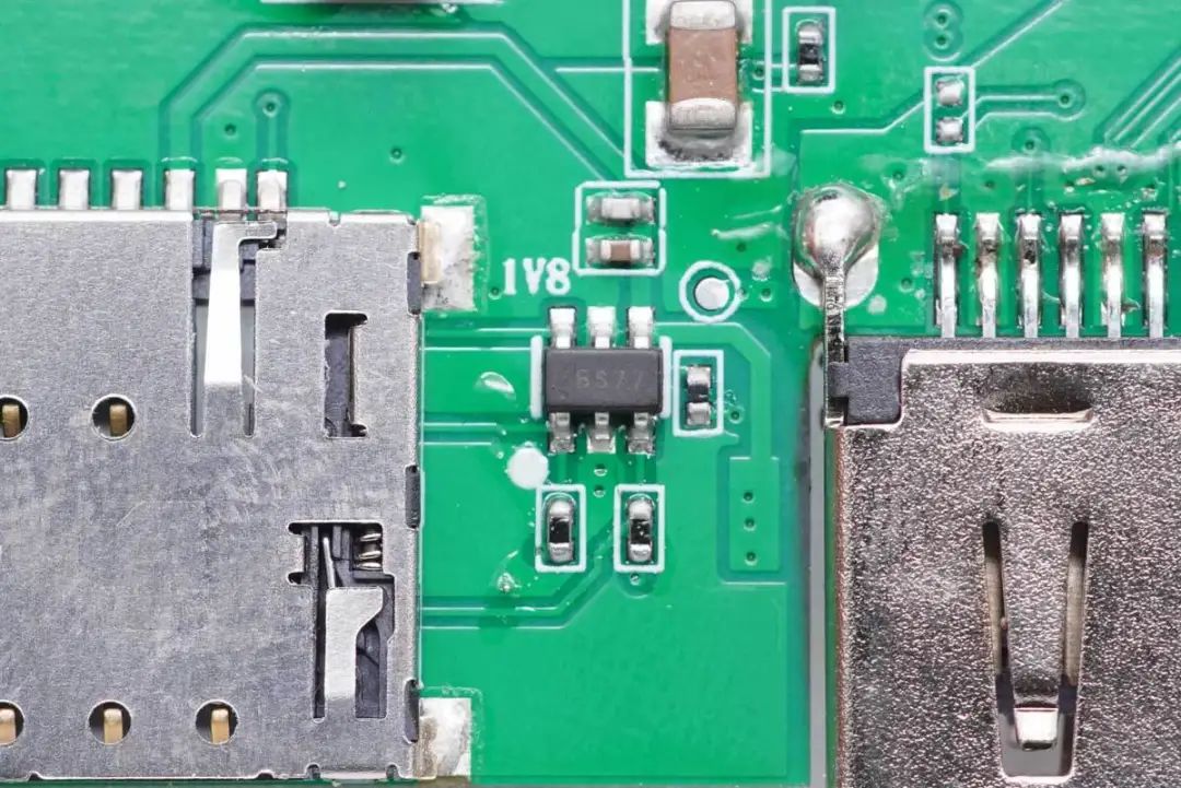 这款拓展坞可让笔记本直接联网，用户都说好，内部黑科技揭晓