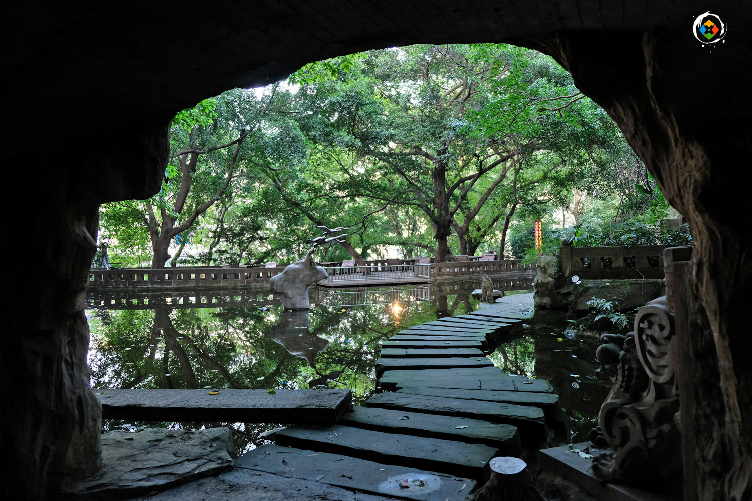 重庆文化宫全面启动改建，68年陪伴后暂时告别，重回50年代