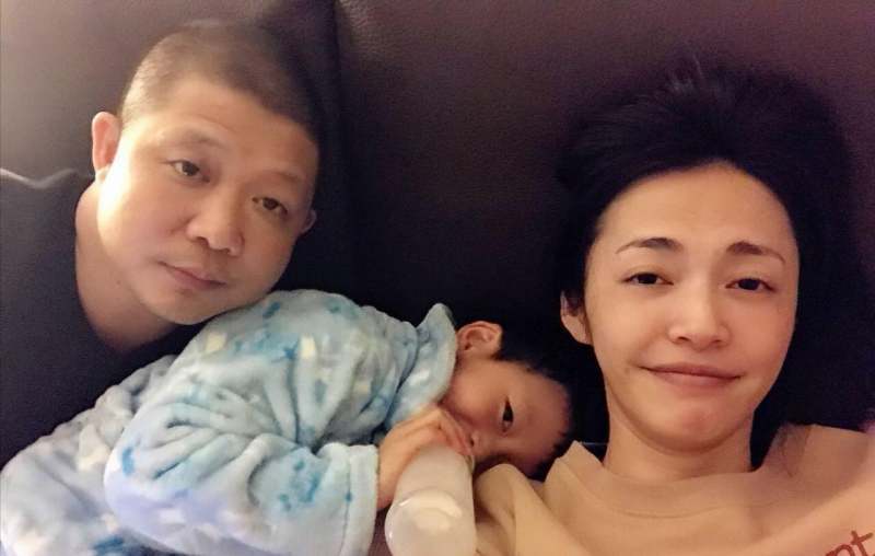 姚晨为何抛弃了又高又帅的凌潇肃转脸嫁给“丑