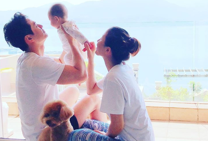 羅仲謙楊怡夫妻宣布改名，曬一家三口溫馨合照，新名字寓意好