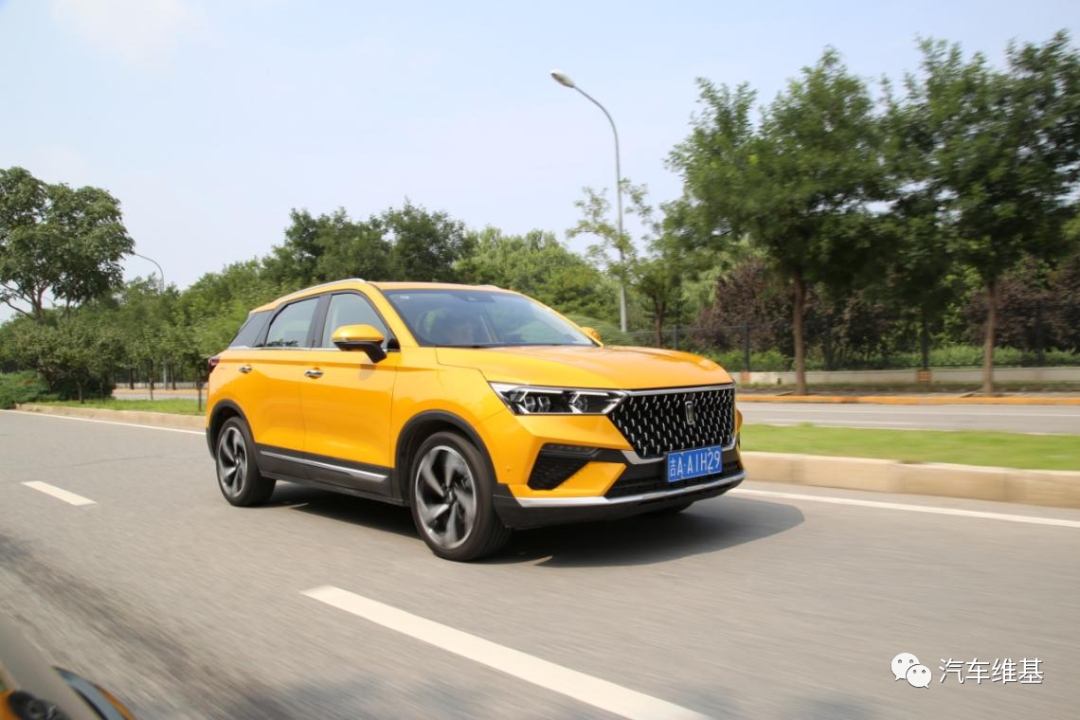 维基试驾奔腾t77pro在国潮之下它能进步的地方还有很多