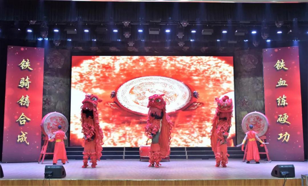 ���Ƚ����á��侯<a href=http://www.cngansu.cn/news/ target=_blank class=infotextkey>����</a>�ܶӰ���֧�� | ½����82���ž�ĳ��