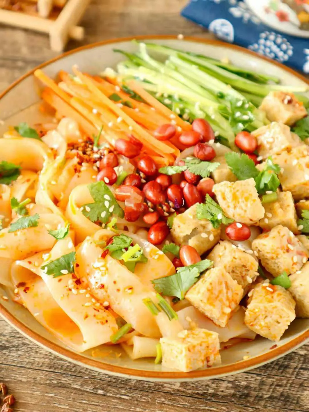 夏天怎么能少了凉皮、凉粉,从老店偷学的配方比例,一准儿成功 美食做法 第22张 夏天怎么能少了凉皮、凉粉,从老店偷学的配方比例,一准儿成功 美食做法 第22张