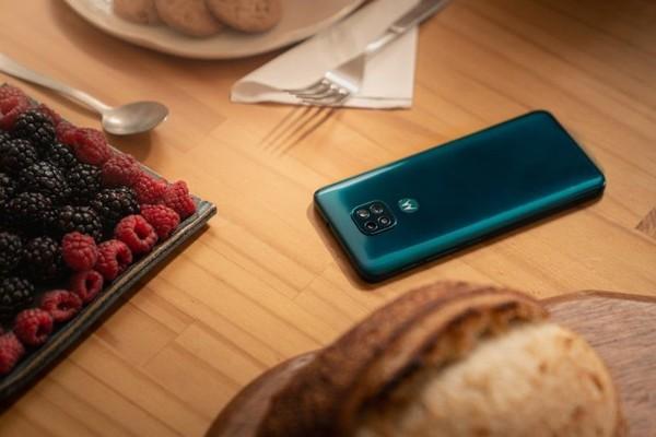 摩托罗拉手机最新款手机公布：骁龙处理器662 5000mAh充电电池
