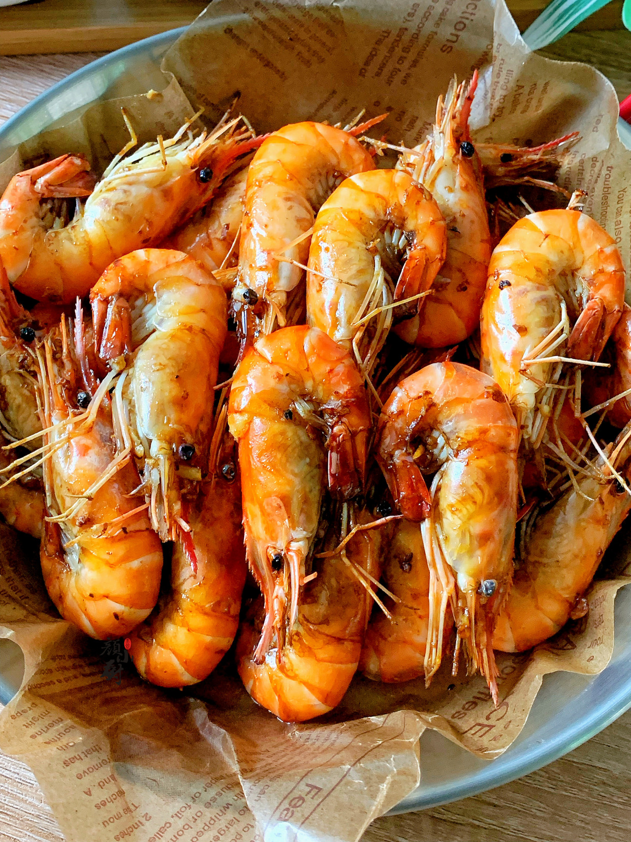 大虾新吃法，不加一滴油，一出锅香到口水都流出来了