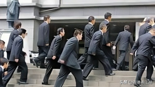 日本黑帮山口组改革进军金融市场