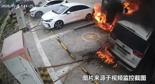 这款电动汽车火了，厂家却高兴不起来
