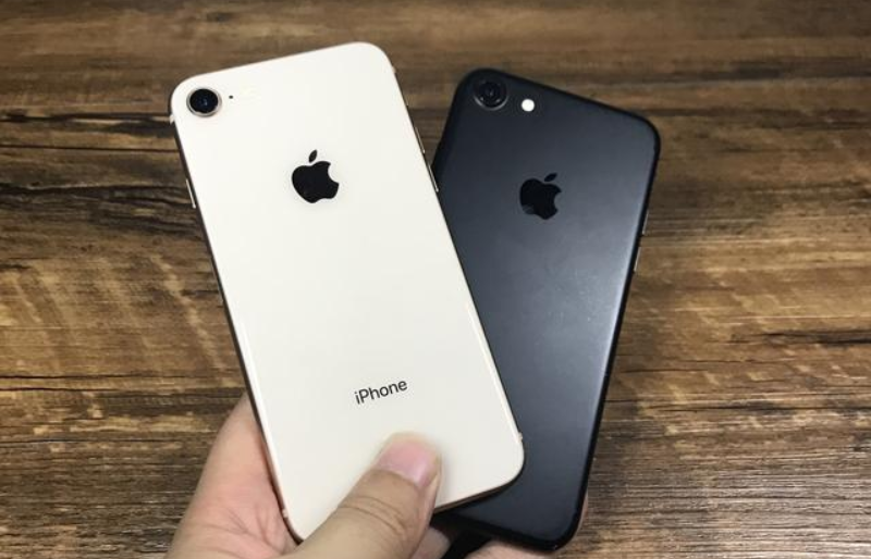 不愿当做“实验鼠”！iPhone8升級iOS13如何？回答对你说