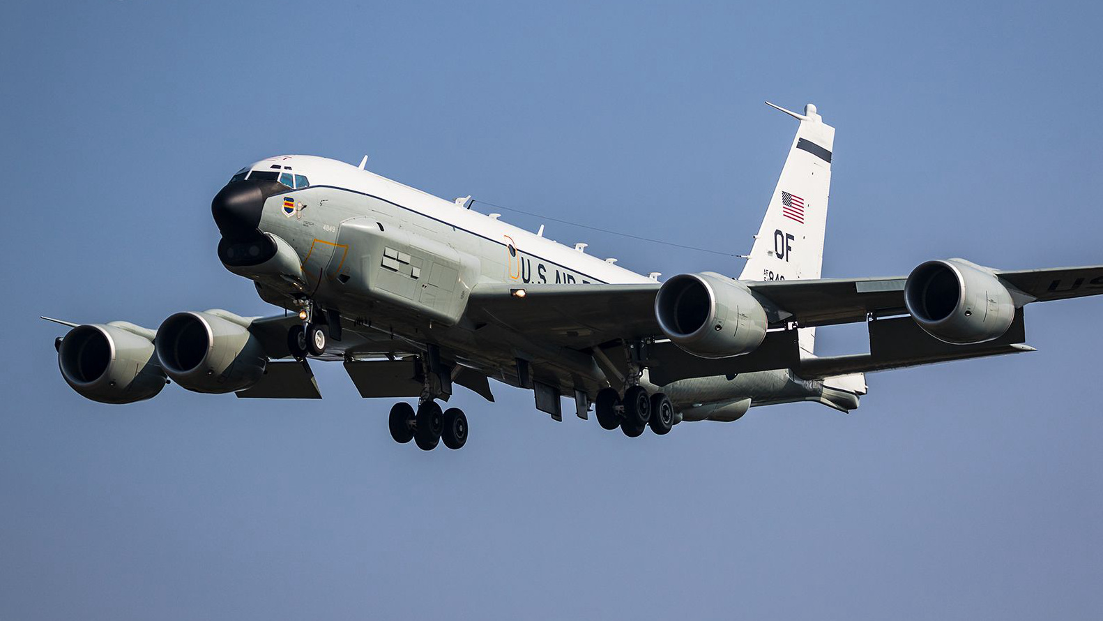 過分！ 美軍機逼近中國領海46海裡，俄專家：或將與中擴大軍事合作