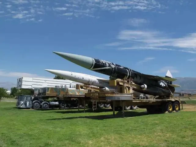 日本进退两难，美国拿出无法拒绝的理由，要求