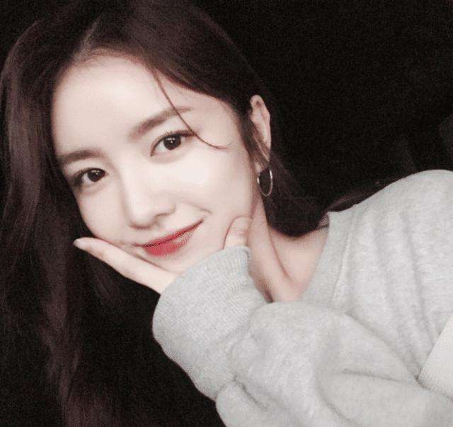 屈臣氏的“国宝”精华液火了！李佳琦强烈推荐