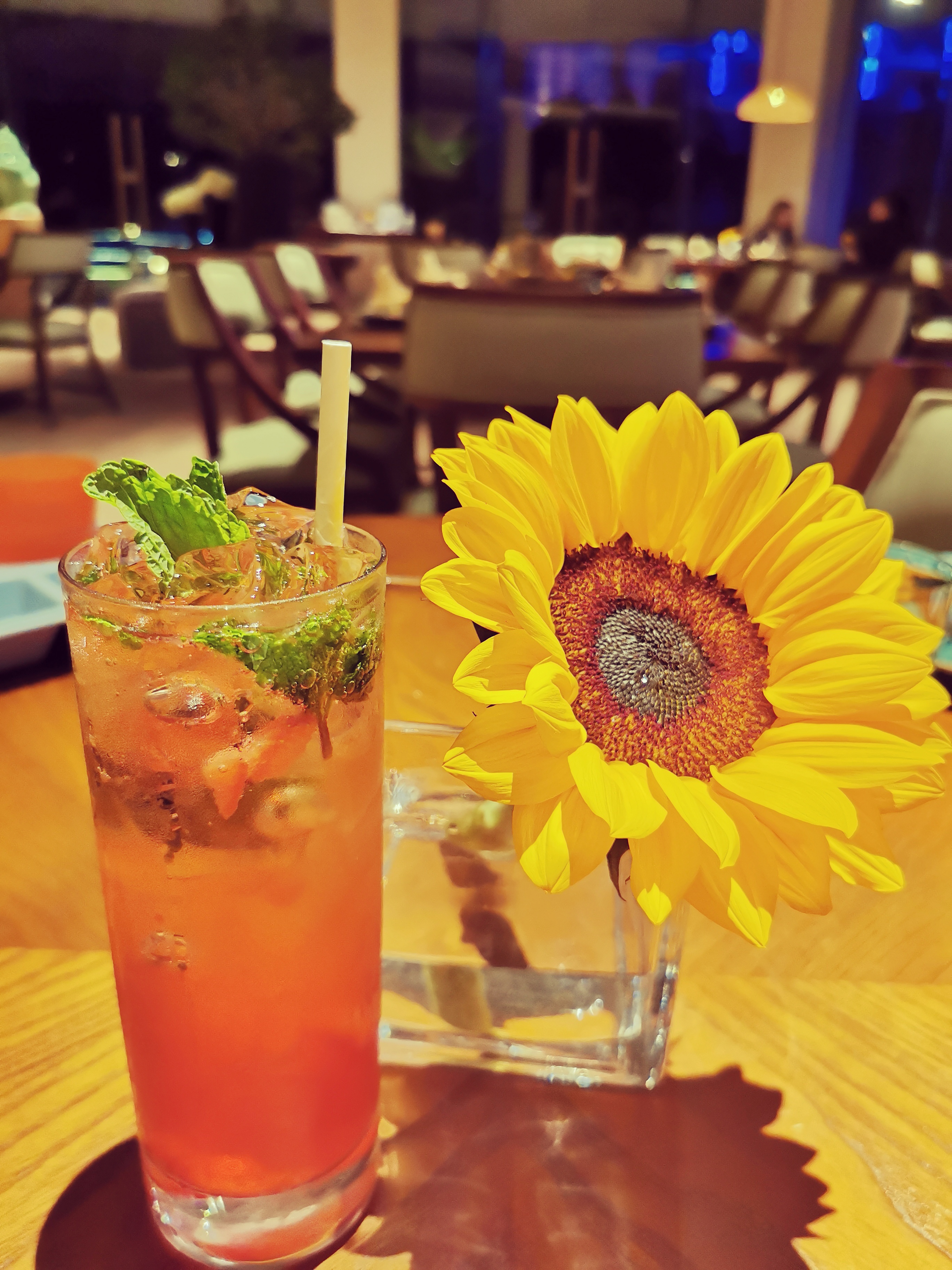 三亚旅行，海棠湾藏着的法兰西秘境，享受悠闲慢生活