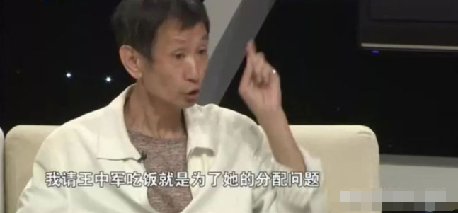 陈翔，不要去欺负一个没爹保护的姑娘，你不是对手