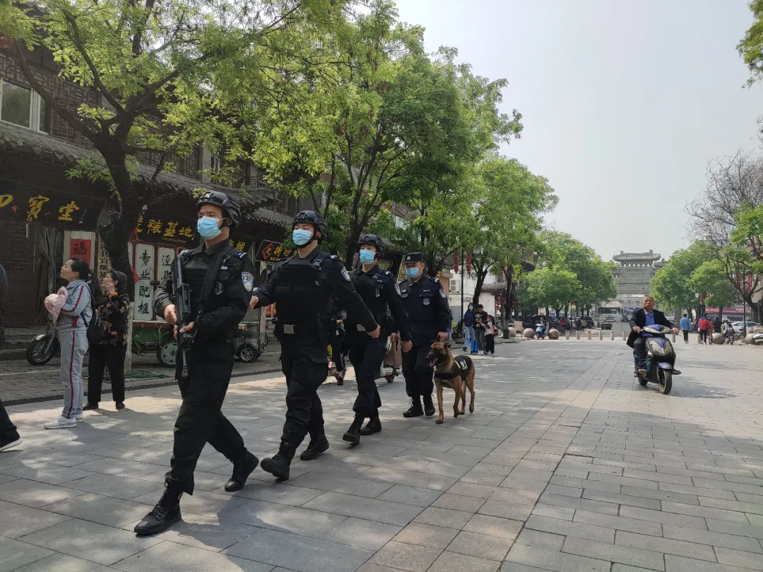 出门见警!看亳州特警的“五一时光”