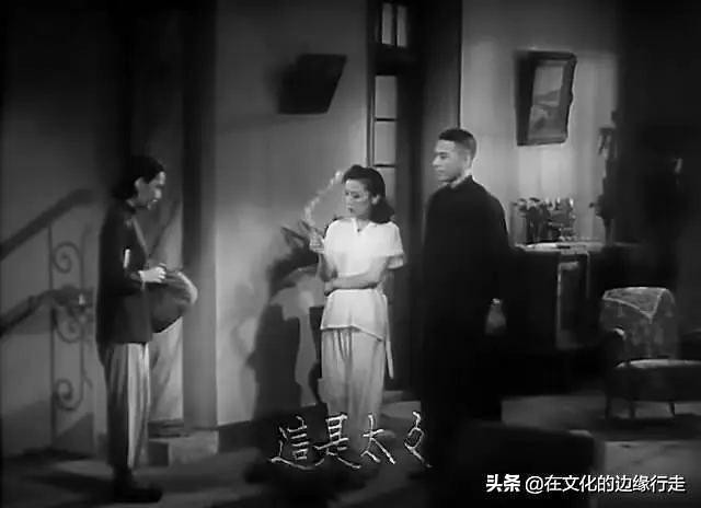 《一江春水向东流》里主角大都纪实表演，而配