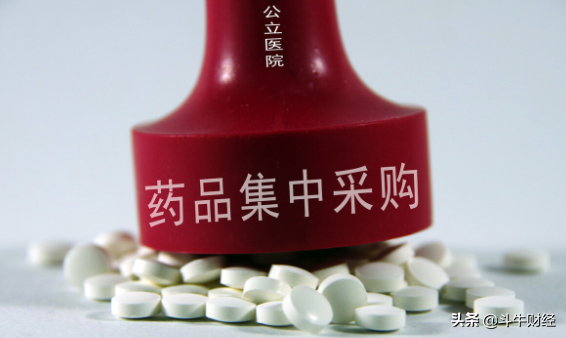 大消费PK大医药，谁是王者？手游顶流产品加持，又一风口？