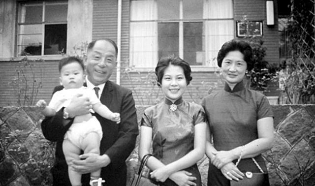 张学良之子张闾琳：美国航空专家，64岁替父回国探亲，不会说中文