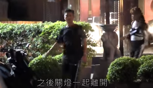 52岁台湾男星再次出轨？多次密会富婆，曾在豪车