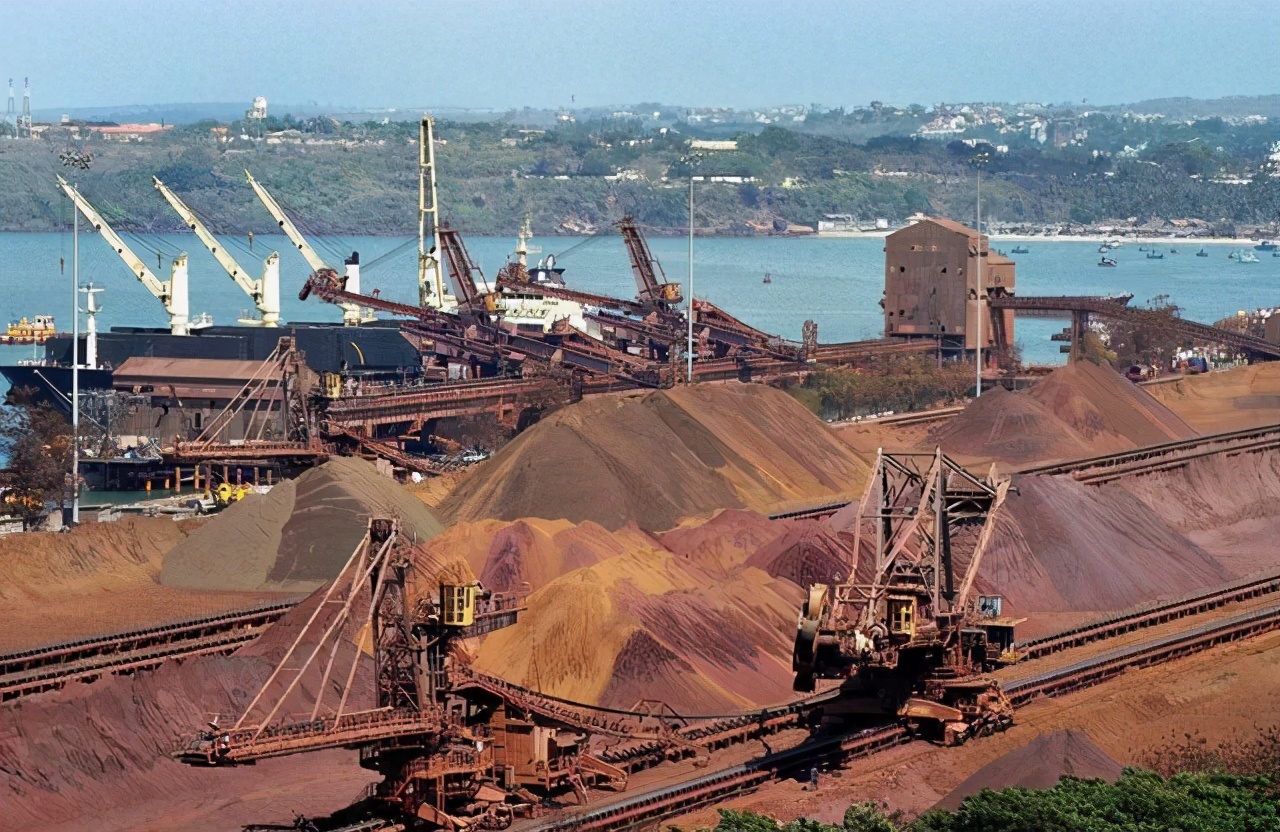 �ĶԻ���������ʯ��׬38�ڣ����˳��ֿؼۣ��й�������ʲô