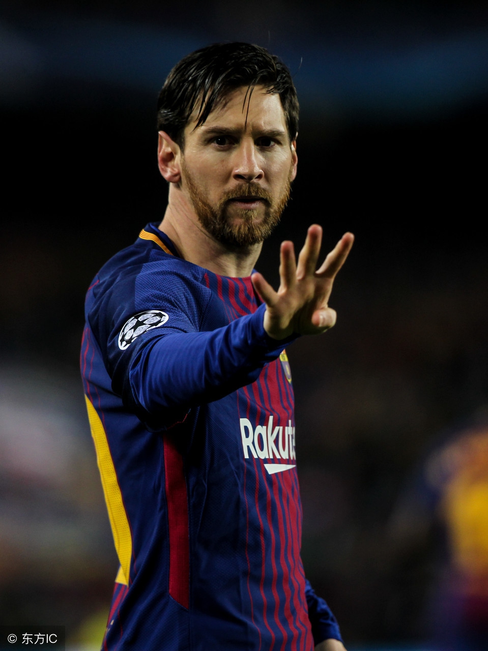 2016年2月18日,巴萨客场3-1击败希洪竞技,比赛中梅西梅开二度,成为第