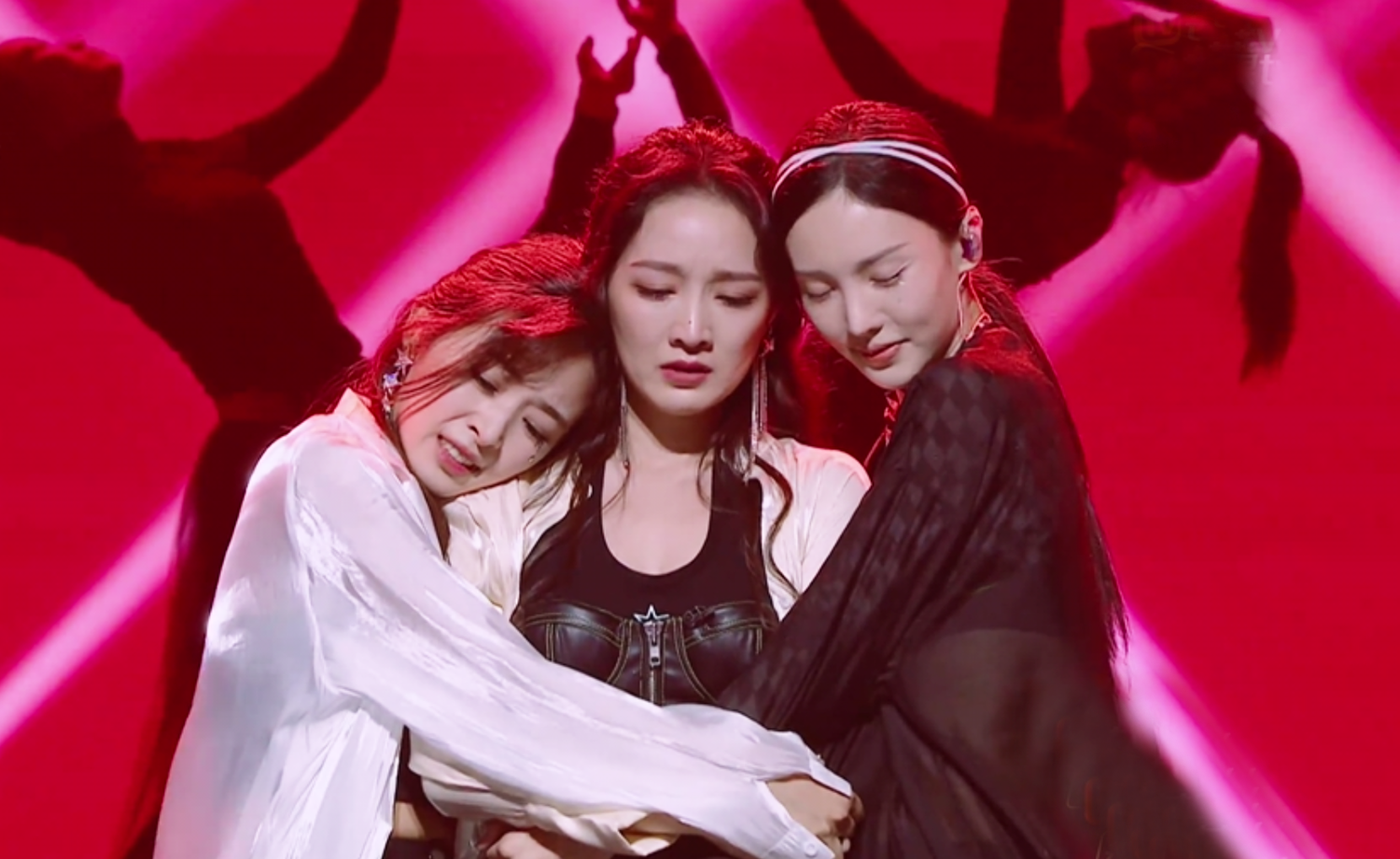 浪姐二次公演，张雨绮组第一，孟佳组逆袭，评