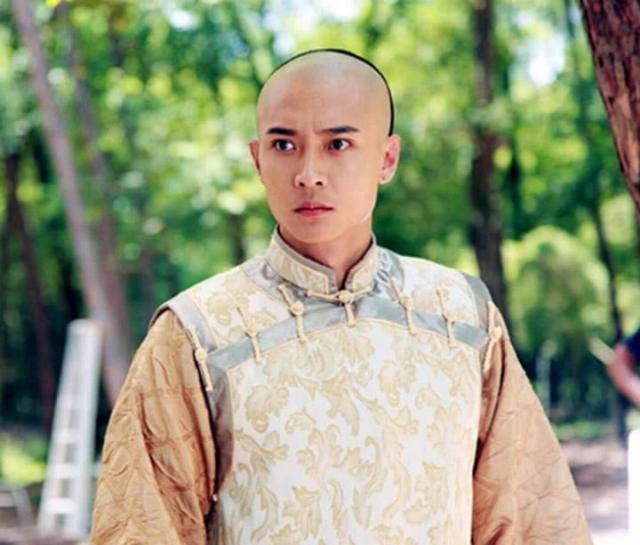 故宫石狮子为什么不能乱摸？导游道出其中猫腻，知道的人很少