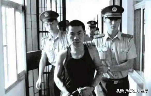 东北“著名”悍匪乔四，曾强占24位女明星，发起