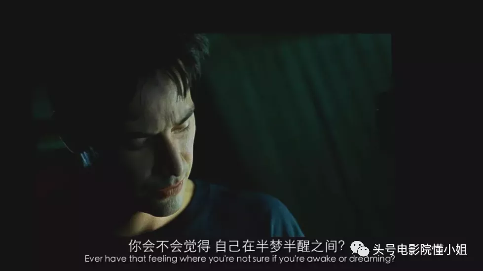 《黑客帝国4》再爆照!56岁里维斯难掩老态,标志性大胡子不见了