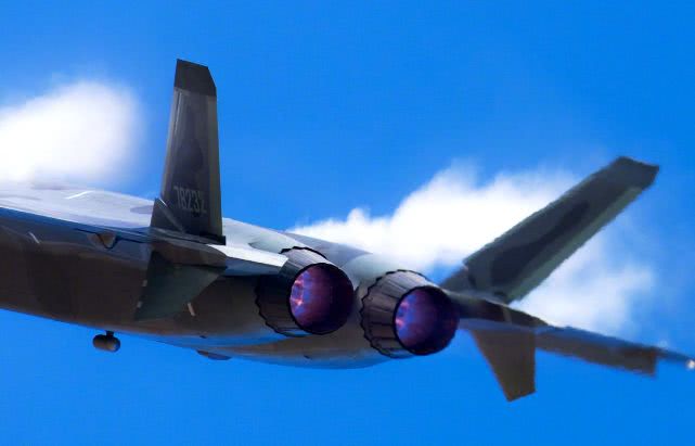 人类最顶尖工业技术，中国落后美国20年，白给我