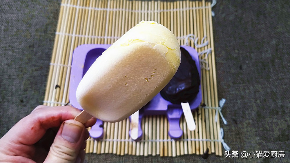 圖片[2]-教你自制水果酸奶雪糕 材料簡單 在家就能做 口感和味道都很棒-起舞食譜網