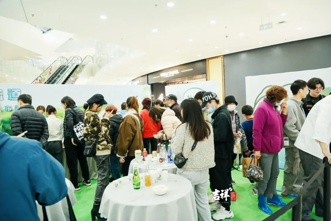 一场有味道的话题营销，吉祥馄饨太会了